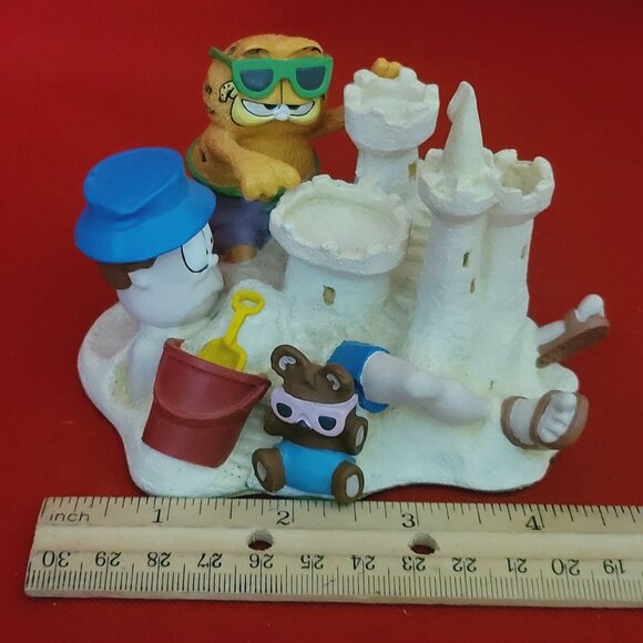 Vintage Danbury Mint Garfield Characters Crowning Achievement Figurine 1994 - Picture 10 of 17